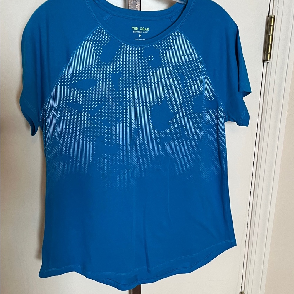 Tek Gear Women's Teal Patterned Short Sleeve workout top